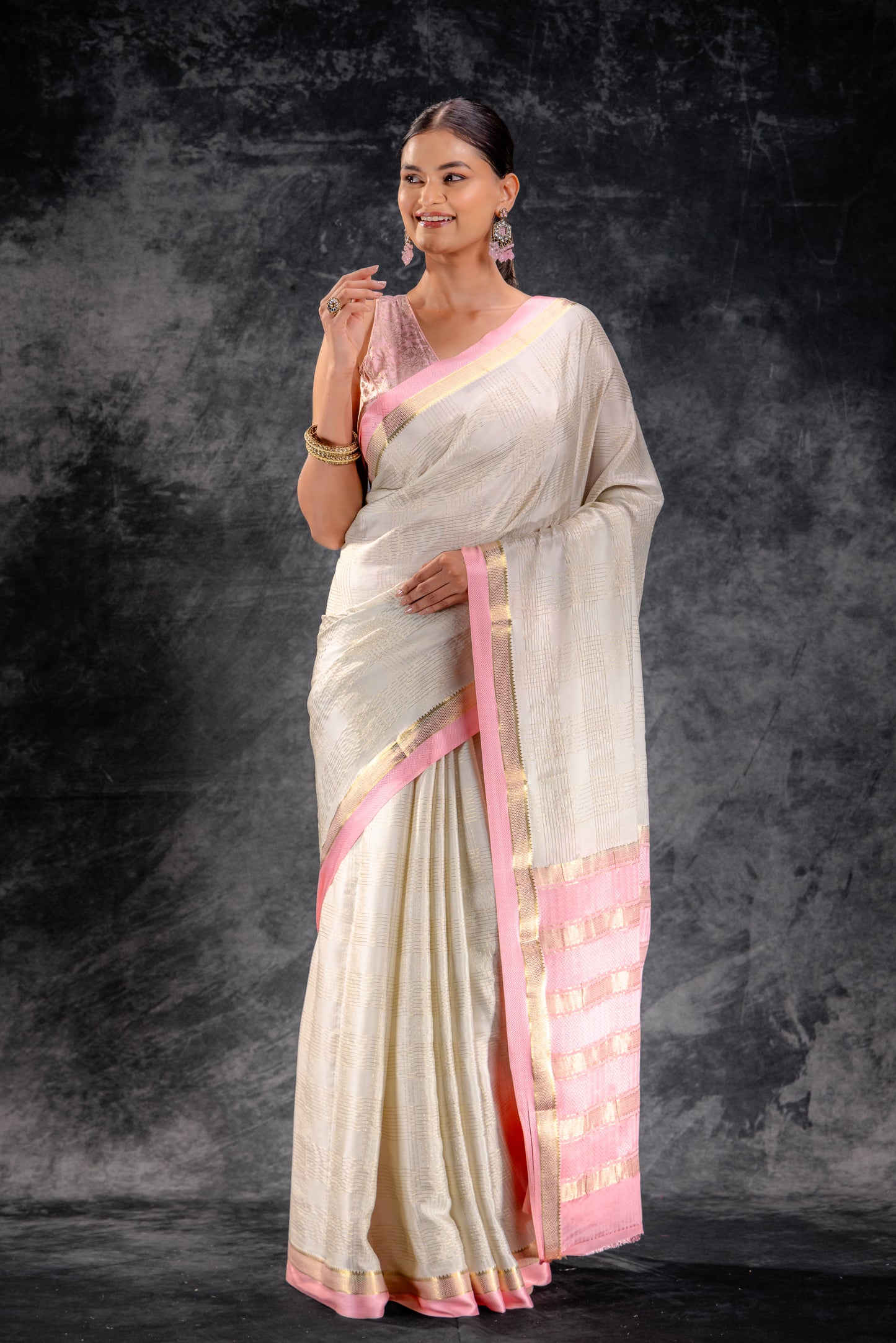 Ivory Grid Zari Crepe Saree