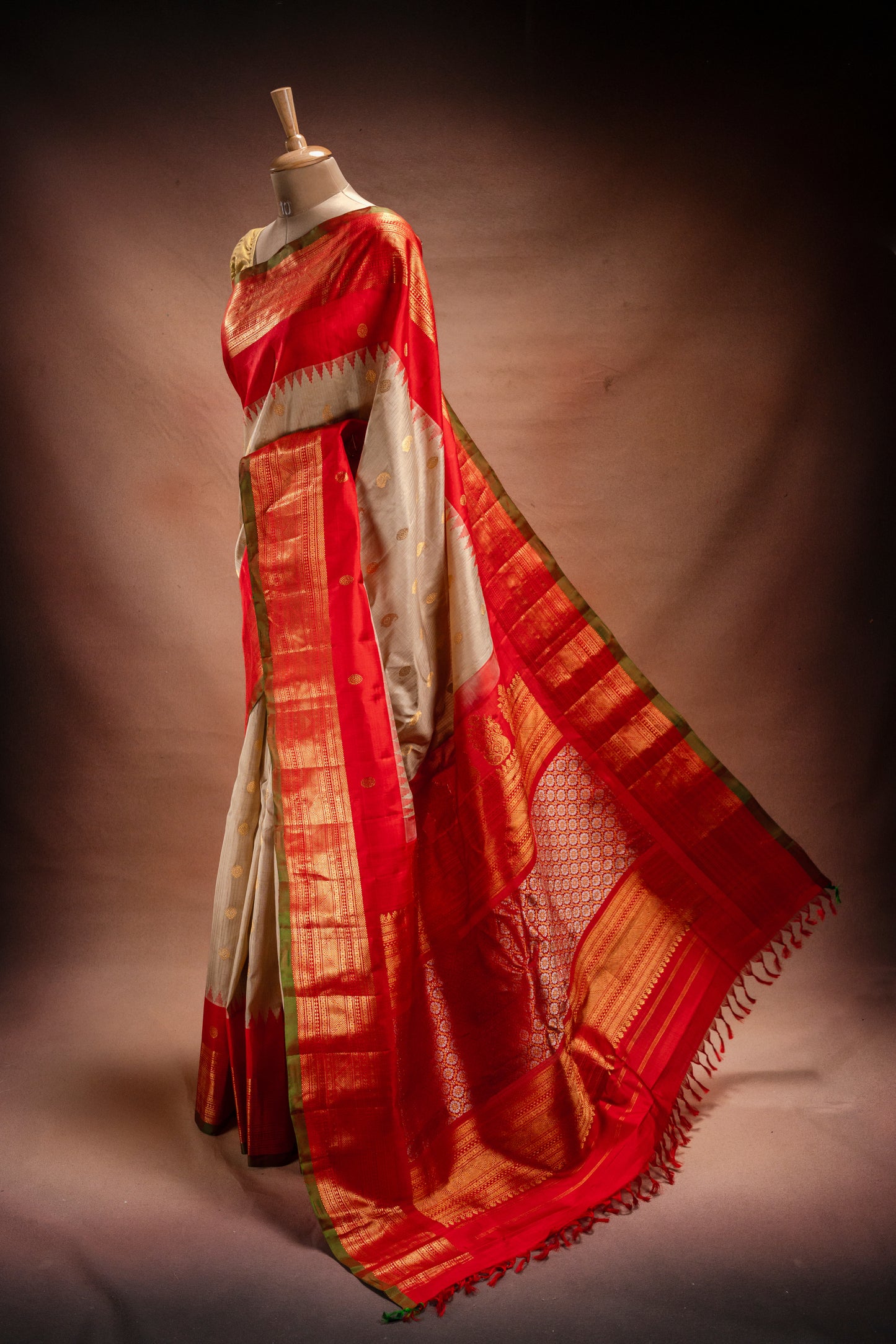 Gadwal Silk Cream with Red Border Saree