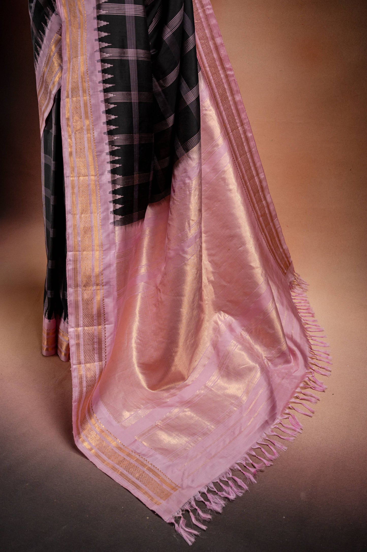Gadwal Silk Black with Pink Border Checked Saree