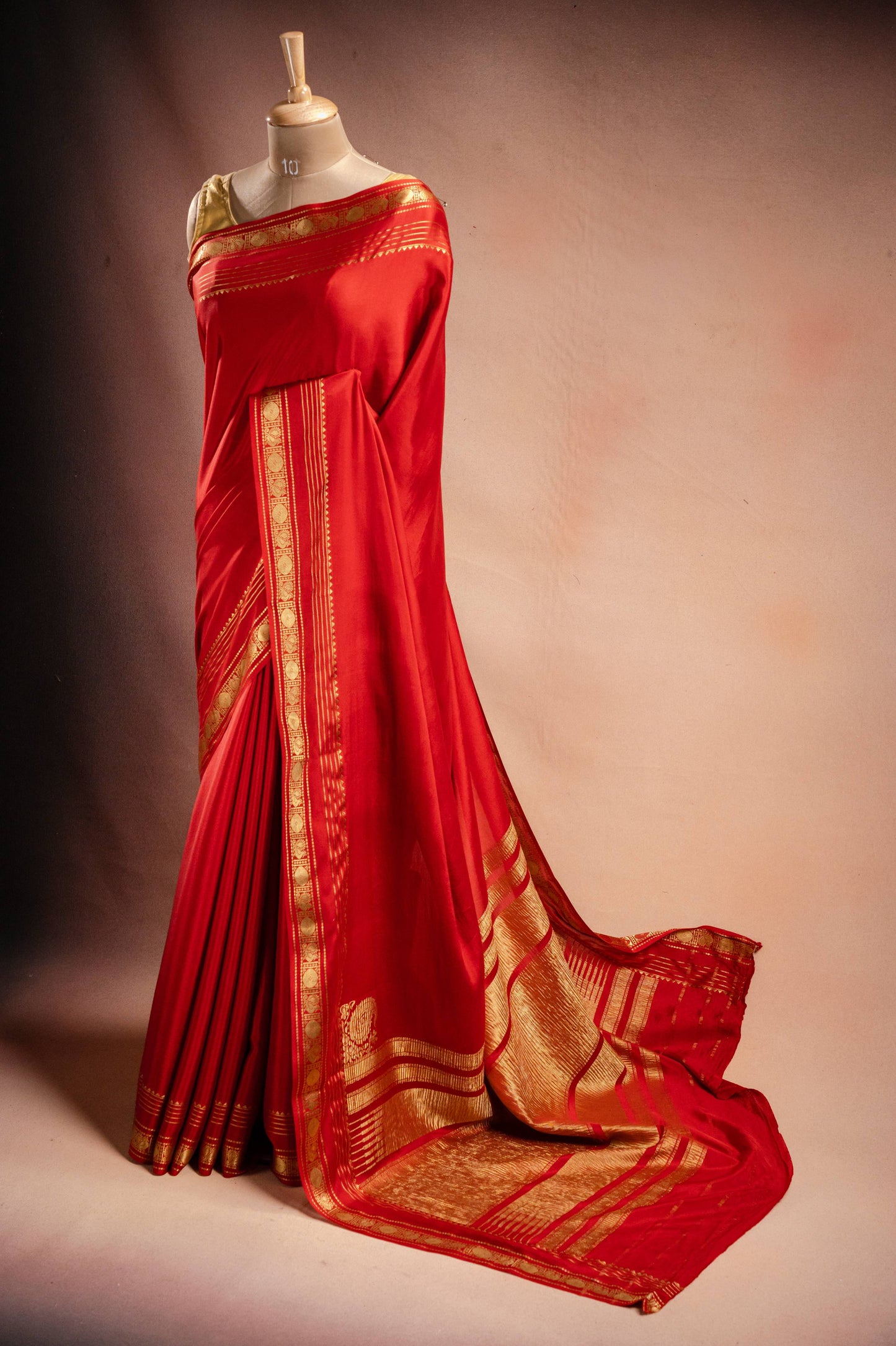 Red Crepe Saree with Rich Pallu