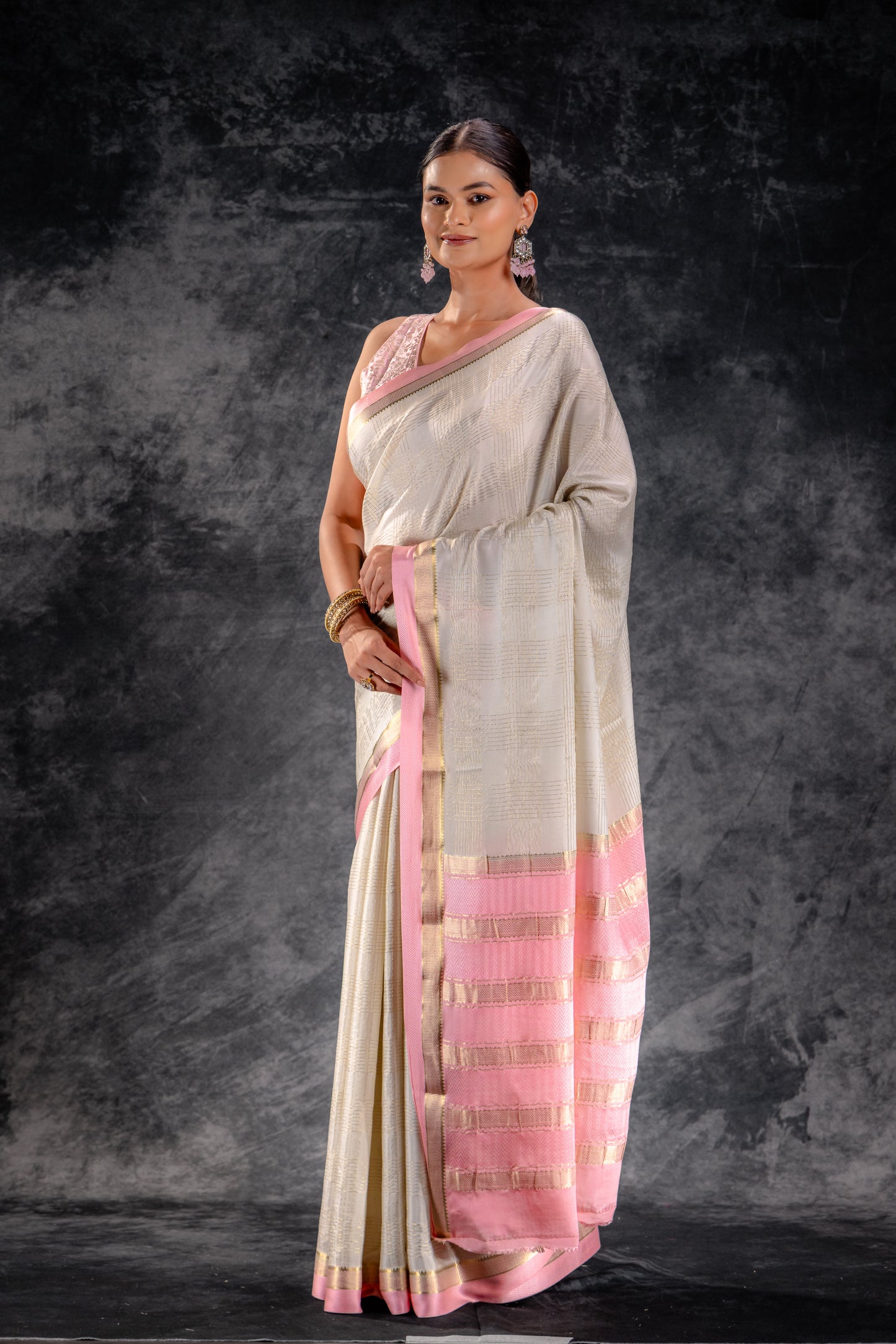 Ivory Grid Zari Crepe Saree