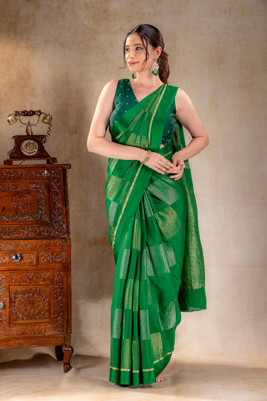 Leaf Green Crepe Silk Saree with Dual Zari Floral Boxes and Satin Border
