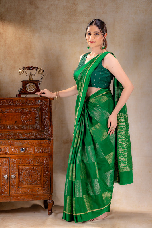 Leaf Green Crepe Silk Saree with Dual Zari Floral Boxes and Satin Border