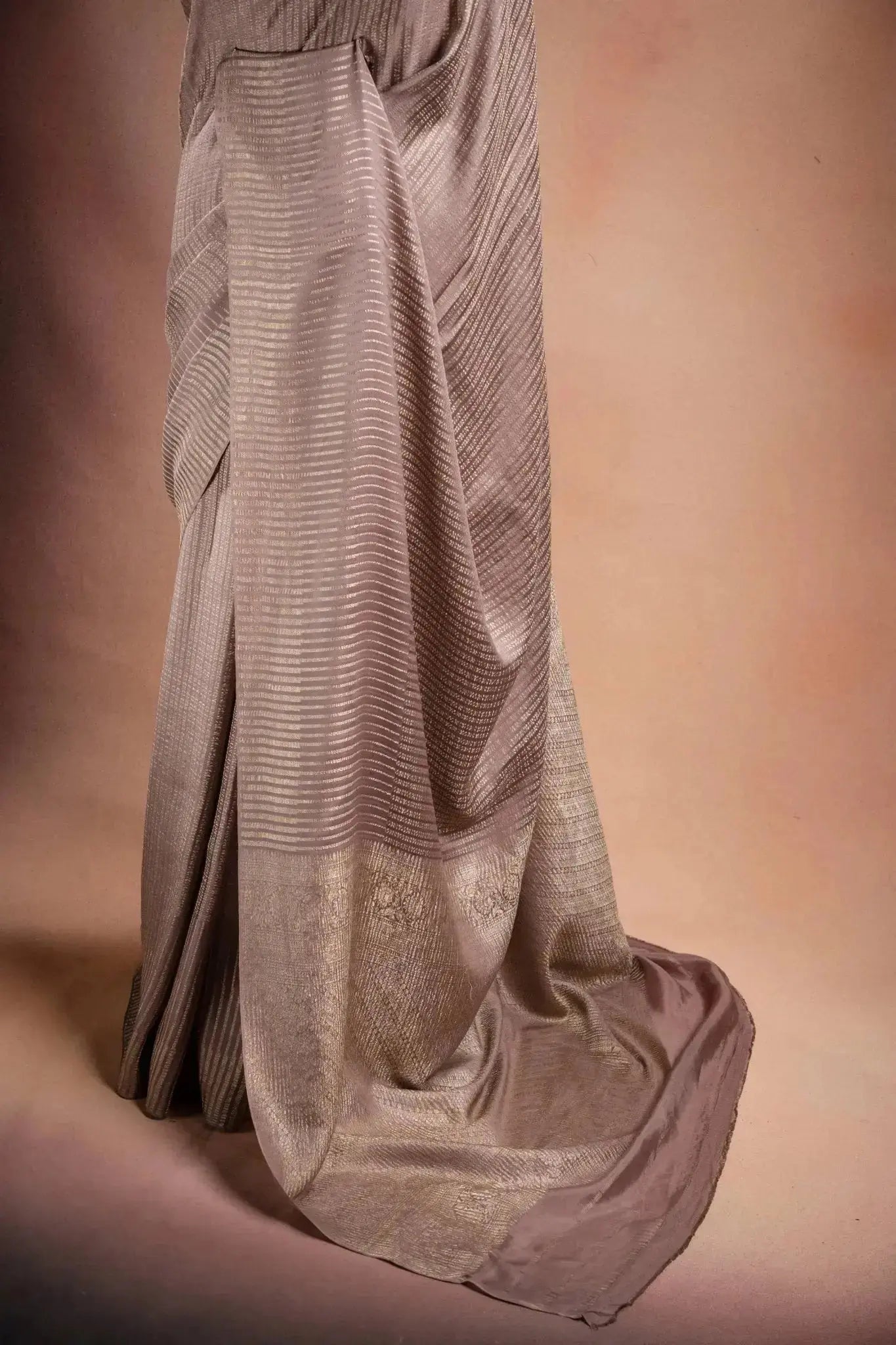 Beige Crepe Silk Saree with Silver Stripes that-saree-shop.myshopify.com