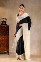 Black Crepe Saree with Ivory Gold Zari Woven Pallu and Paisley Border that-saree-shop.myshopify.com