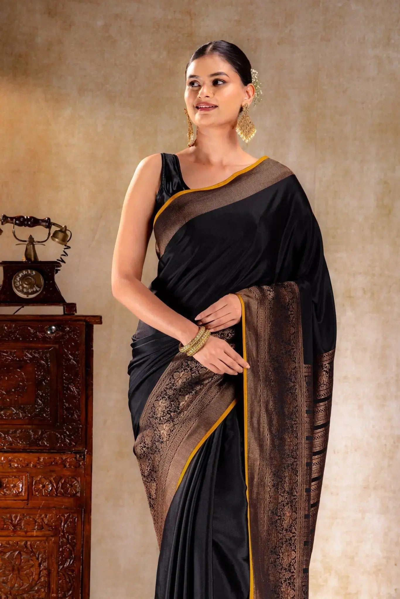 Black Crepe Silk Saree with Antique Zari Doble Peacock Border that-saree-shop.myshopify.com