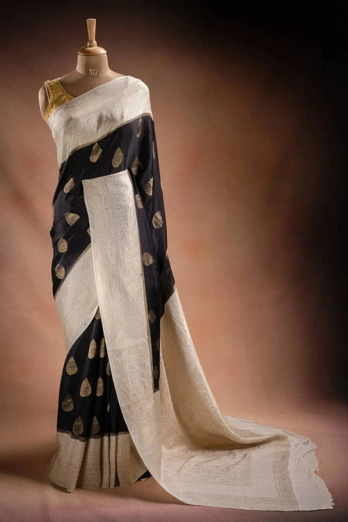 Black and White Crepe Silk Saree with Gold Motifs and Contrast Pallu that-saree-shop.myshopify.com