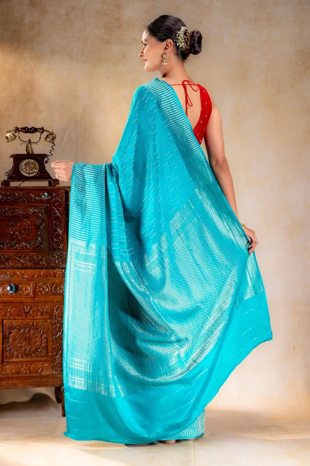 Blue Crepe Silk Saree that-saree-shop.myshopify.com