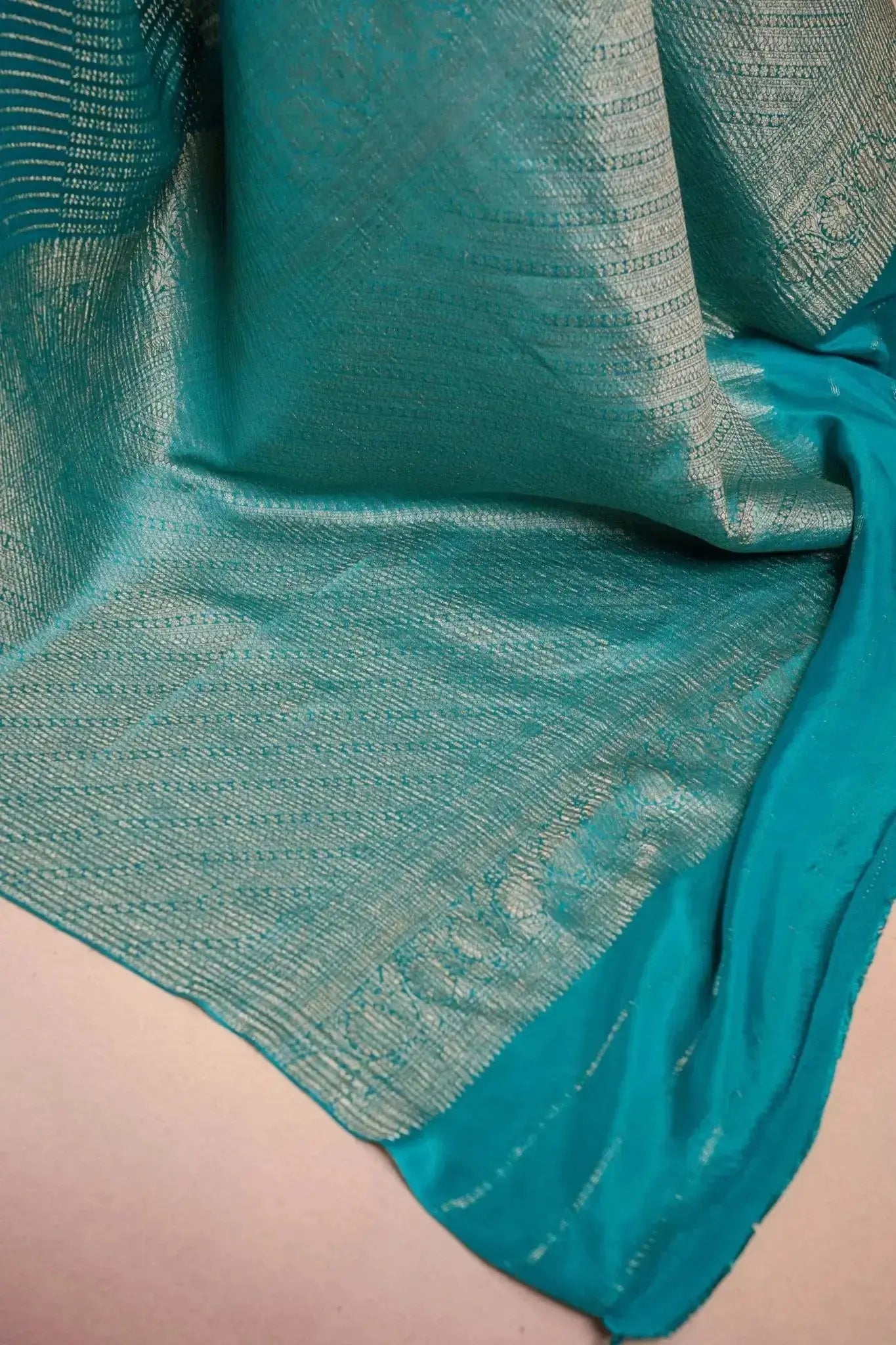 Blue Crepe Silk Saree with Zari Stripes that-saree-shop.myshopify.com