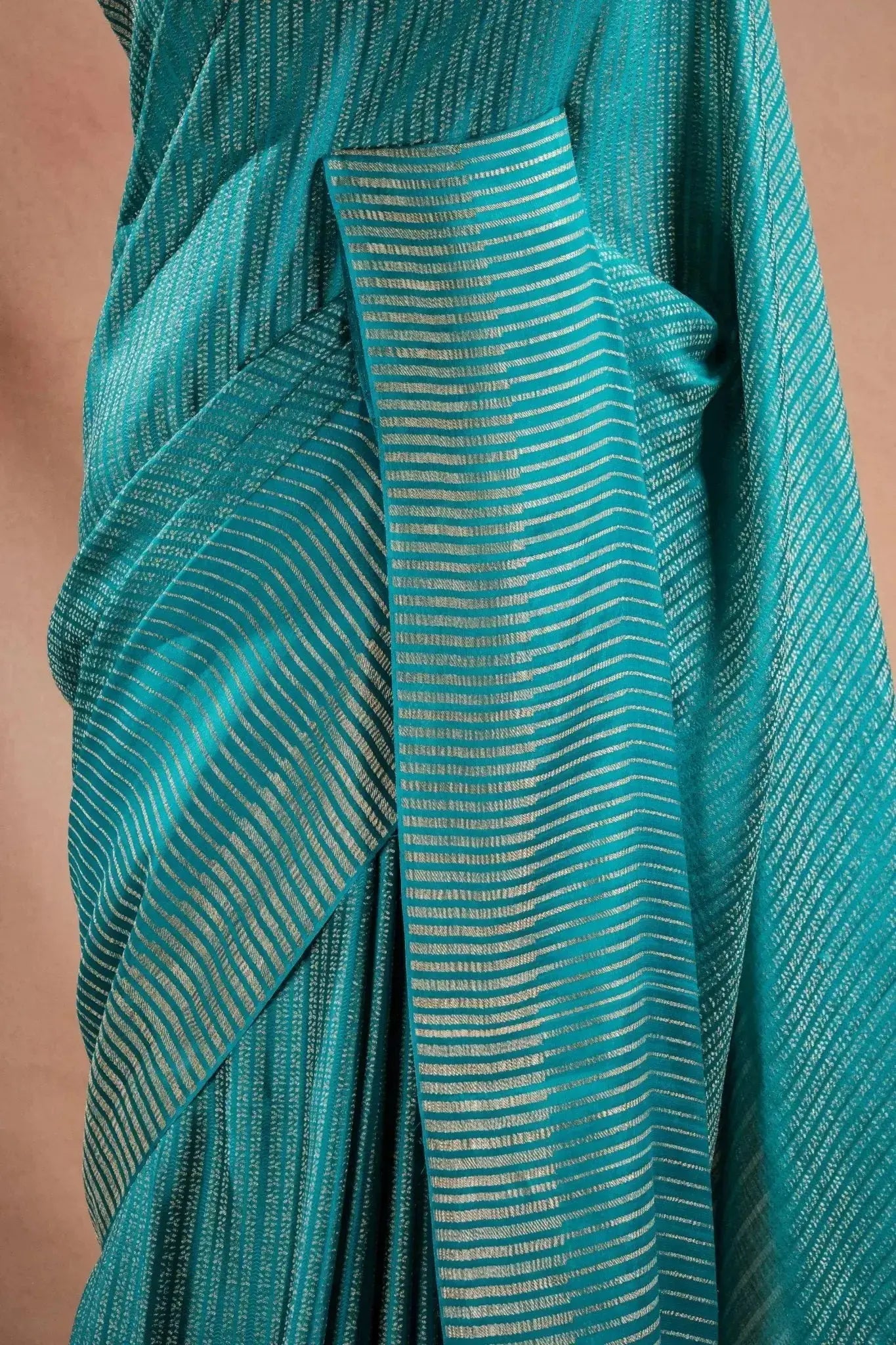Blue Crepe Silk Saree with Zari Stripes that-saree-shop.myshopify.com