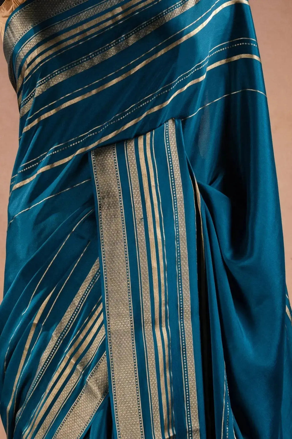 Blue Mysore Crepe Silk Saree that-saree-shop.myshopify.com