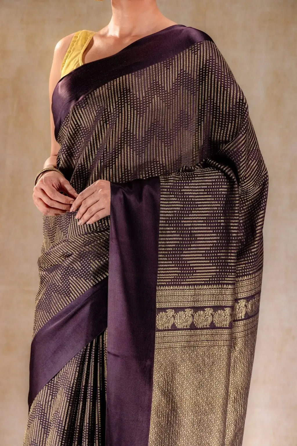 Chocolate Crepe Silk Saree with Metallic ZigZag Weave and Satin Border that-saree-shop.myshopify.com