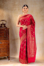 Deep Red Crepe Silk Saree Vat Dyed with Antique Zari Border that-saree-shop.myshopify.com