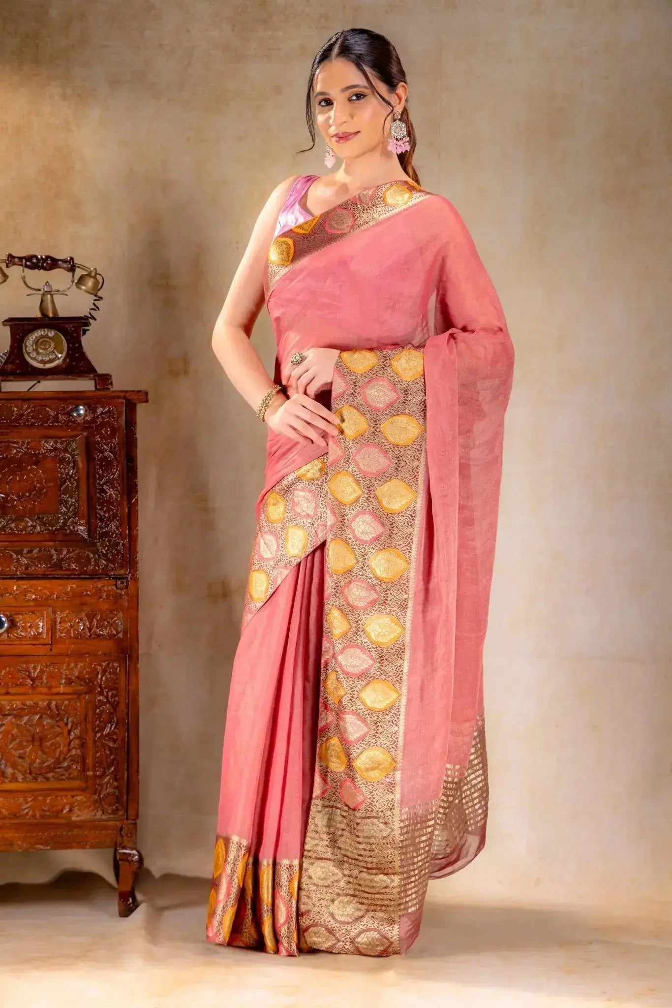 Dusty Rose Tissue Saree with Sunset Leaf Zari Border that-saree-shop.myshopify.com