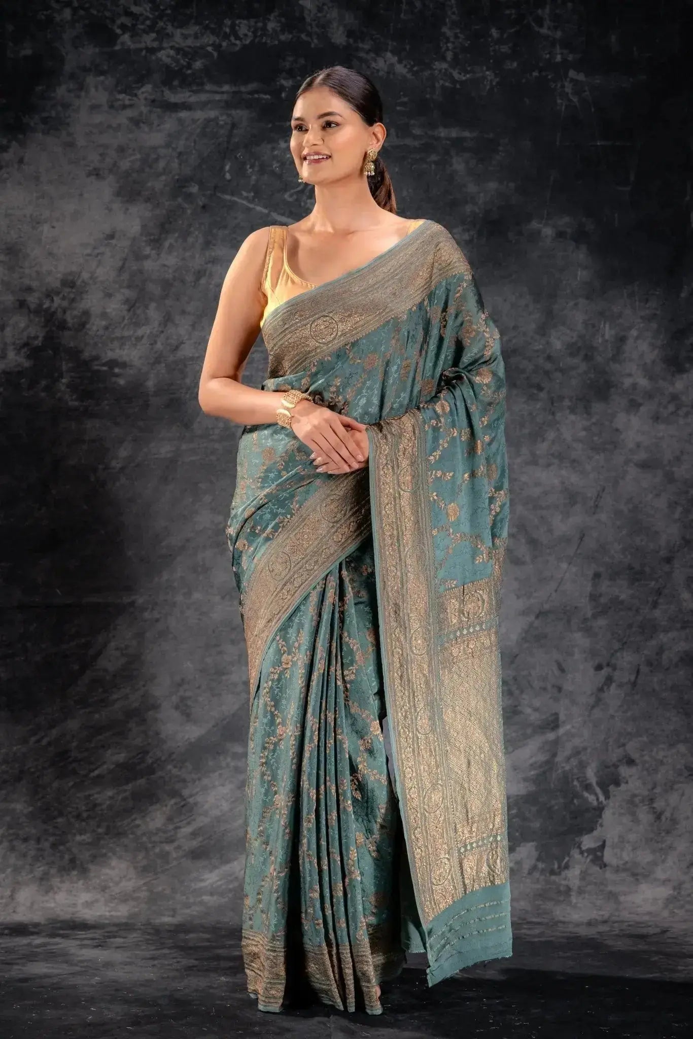 Dusty Sage Green Crepe Silk Saree Vat Dyed with Antique Zari that-saree-shop.myshopify.com