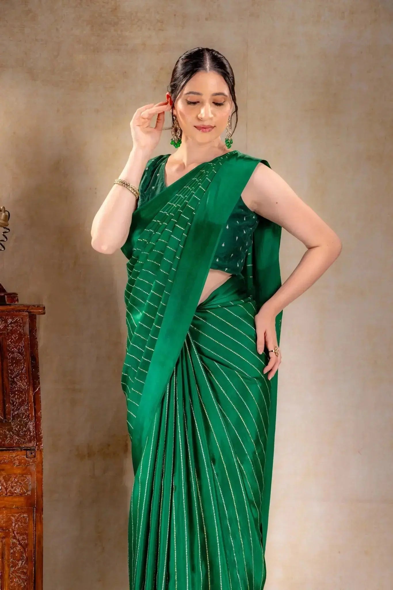 Emerald Green Crepe Saree with Gold and Silver Zari Stripe Detailing that-saree-shop.myshopify.com