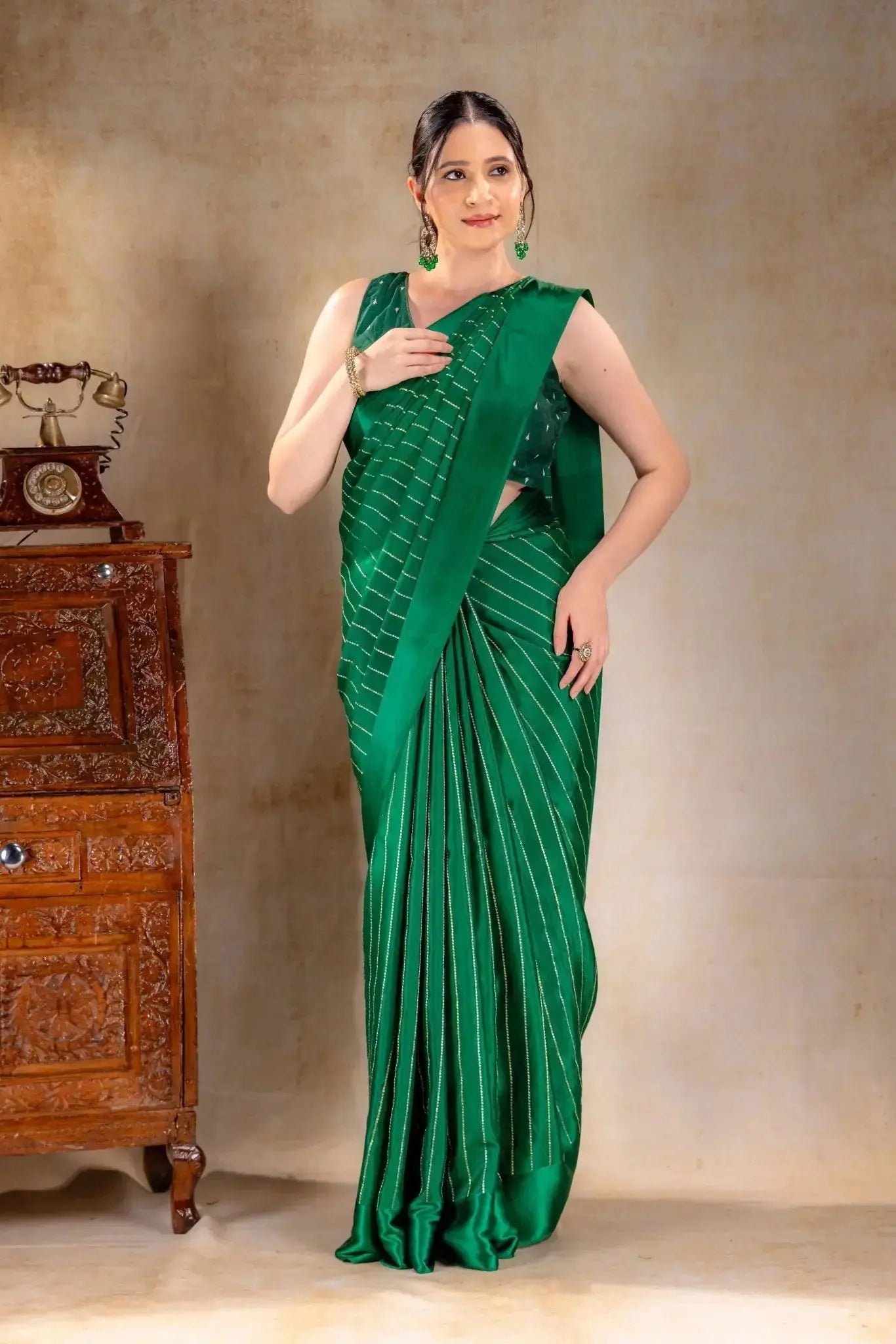 Emerald Green Crepe Saree with Gold and Silver Zari Stripe Detailing that-saree-shop.myshopify.com