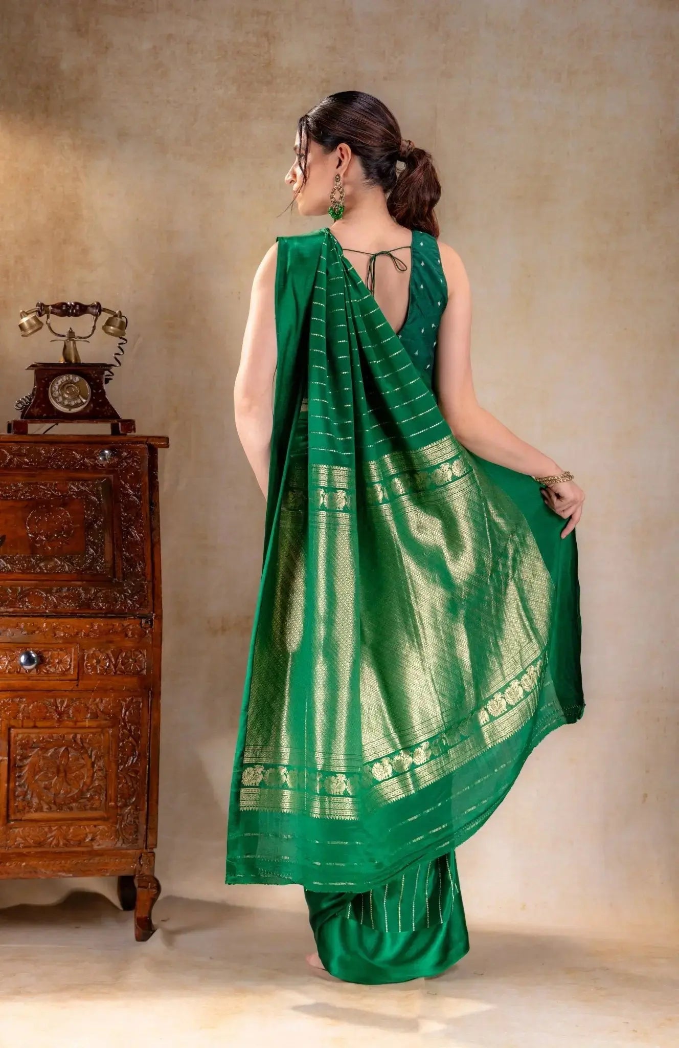 Emerald Green Crepe Saree with Gold and Silver Zari Stripe Detailing that-saree-shop.myshopify.com