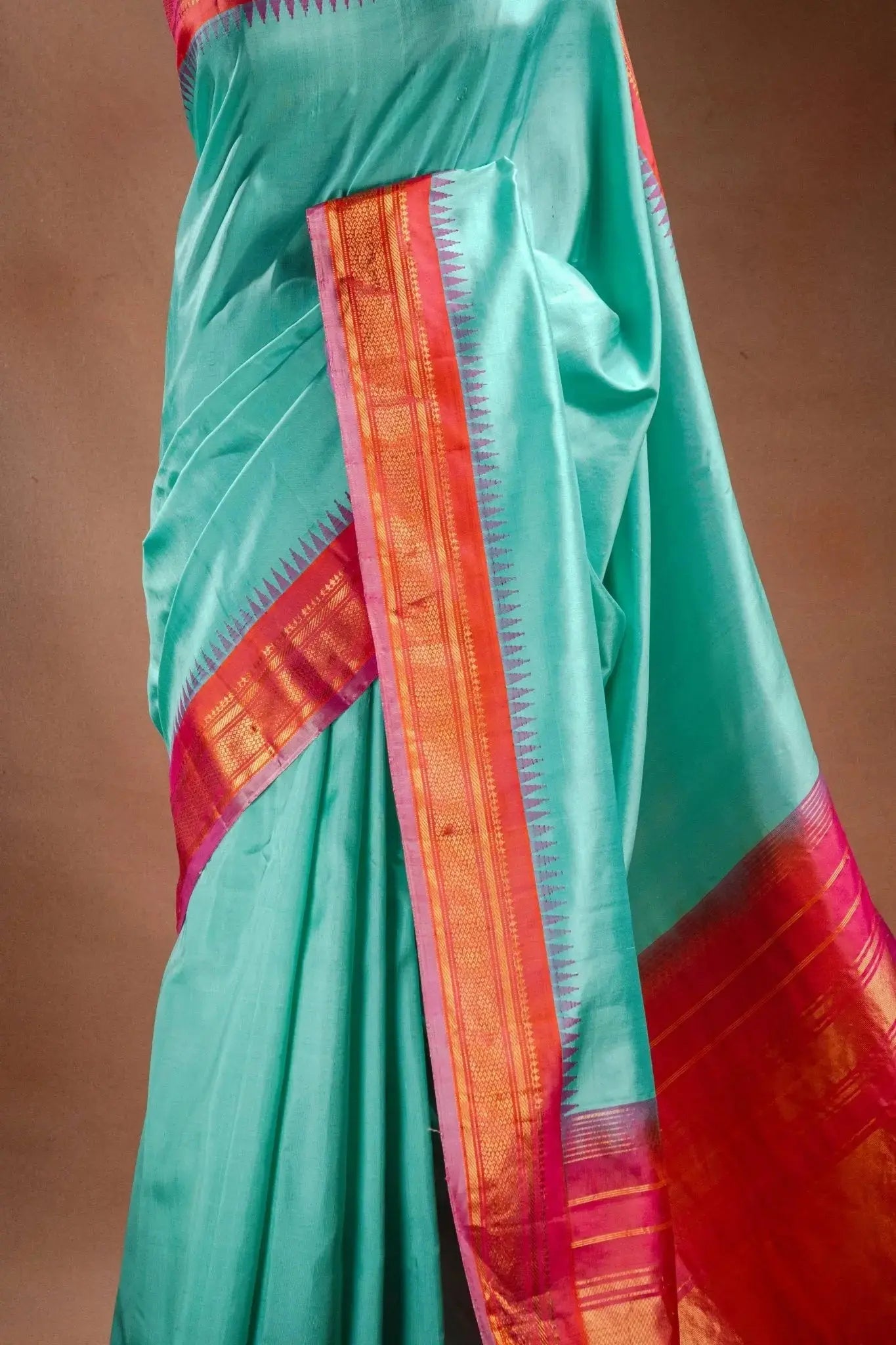 Gadwal Silk Aqua Blue with Pink Border Saree that-saree-shop.myshopify.com