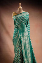 Green Banarasi Silk Saree with Paisley Zari Weaving that-saree-shop.myshopify.com