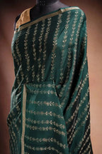 Green Crepe Silk Saree with Floral Zari Stripes that-saree-shop.myshopify.com