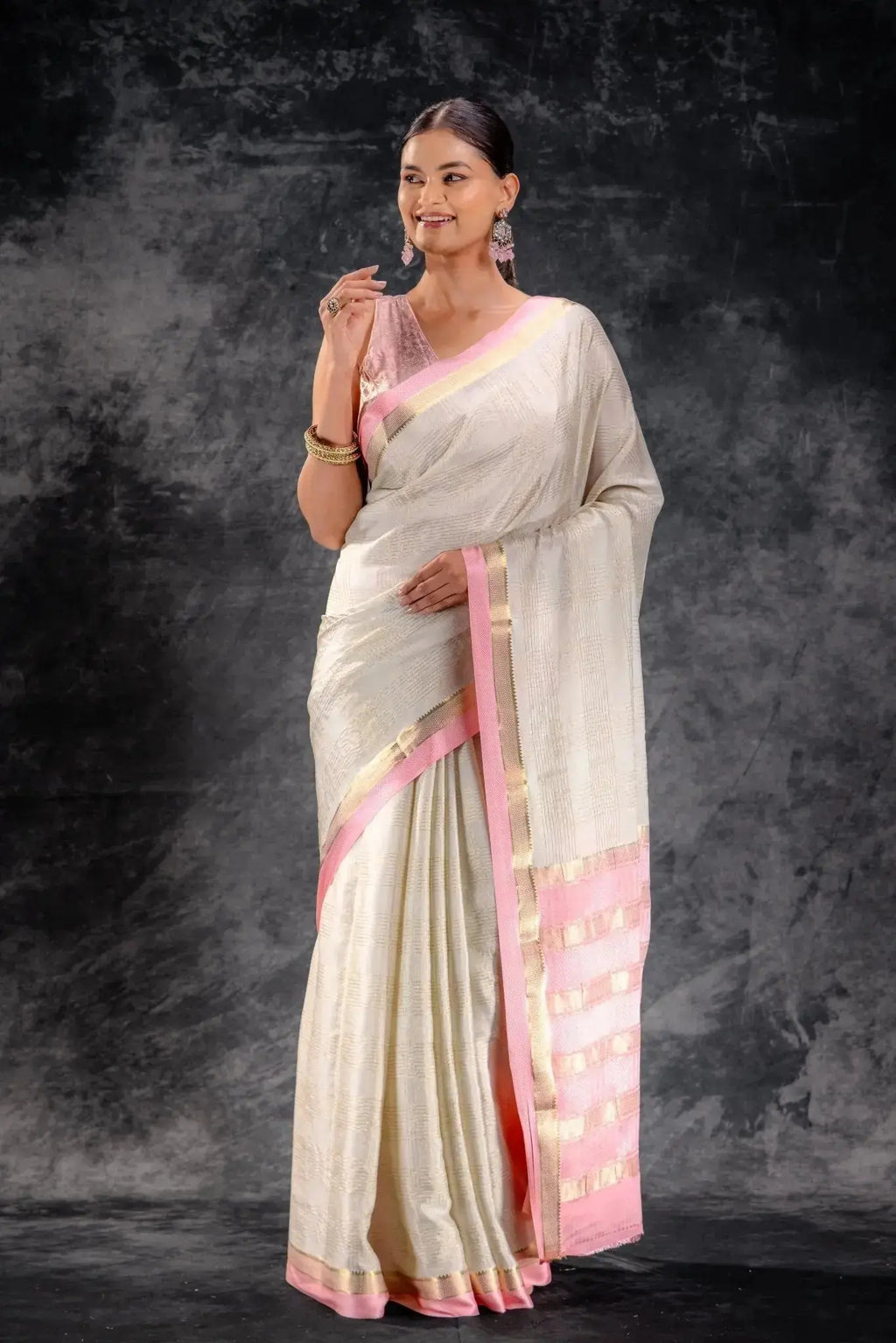 Ivory Crepe Silk Saree that-saree-shop.myshopify.com