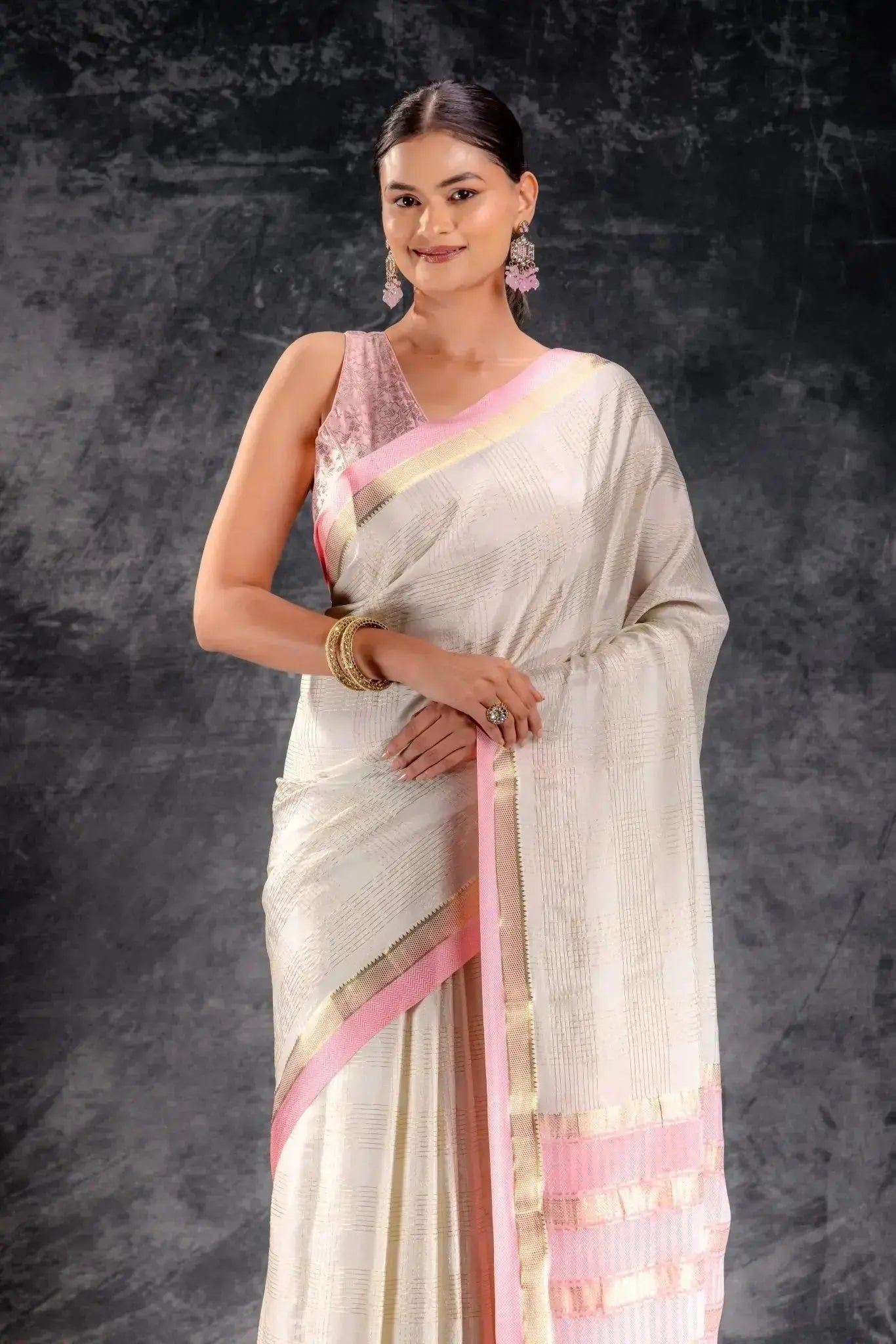 Ivory Crepe Silk Saree that-saree-shop.myshopify.com