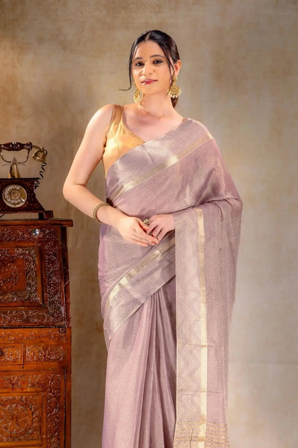 Lavender Tissue Silk Saree that-saree-shop.myshopify.com