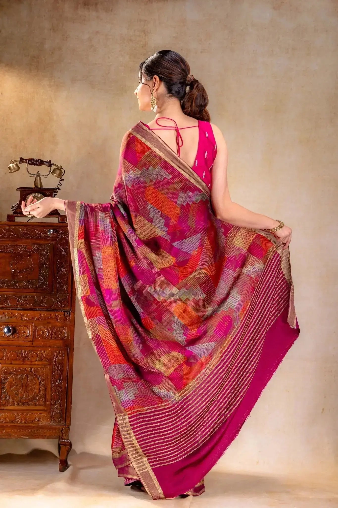 Magenta Printed Satin Silk Saree that-saree-shop.myshopify.com