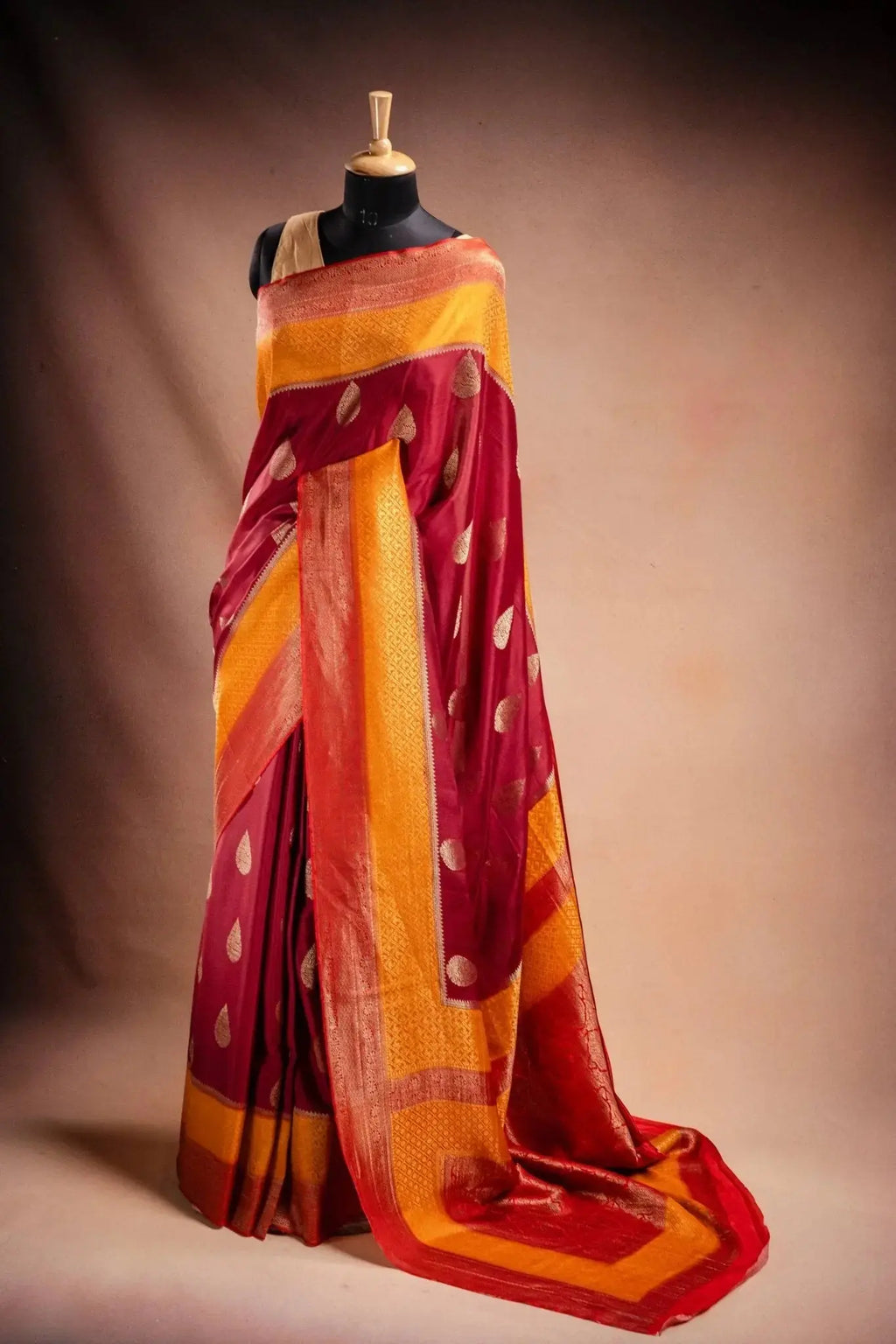 Maroon and Mustard Crepe Silk Saree with Contrast Border that-saree-shop.myshopify.com