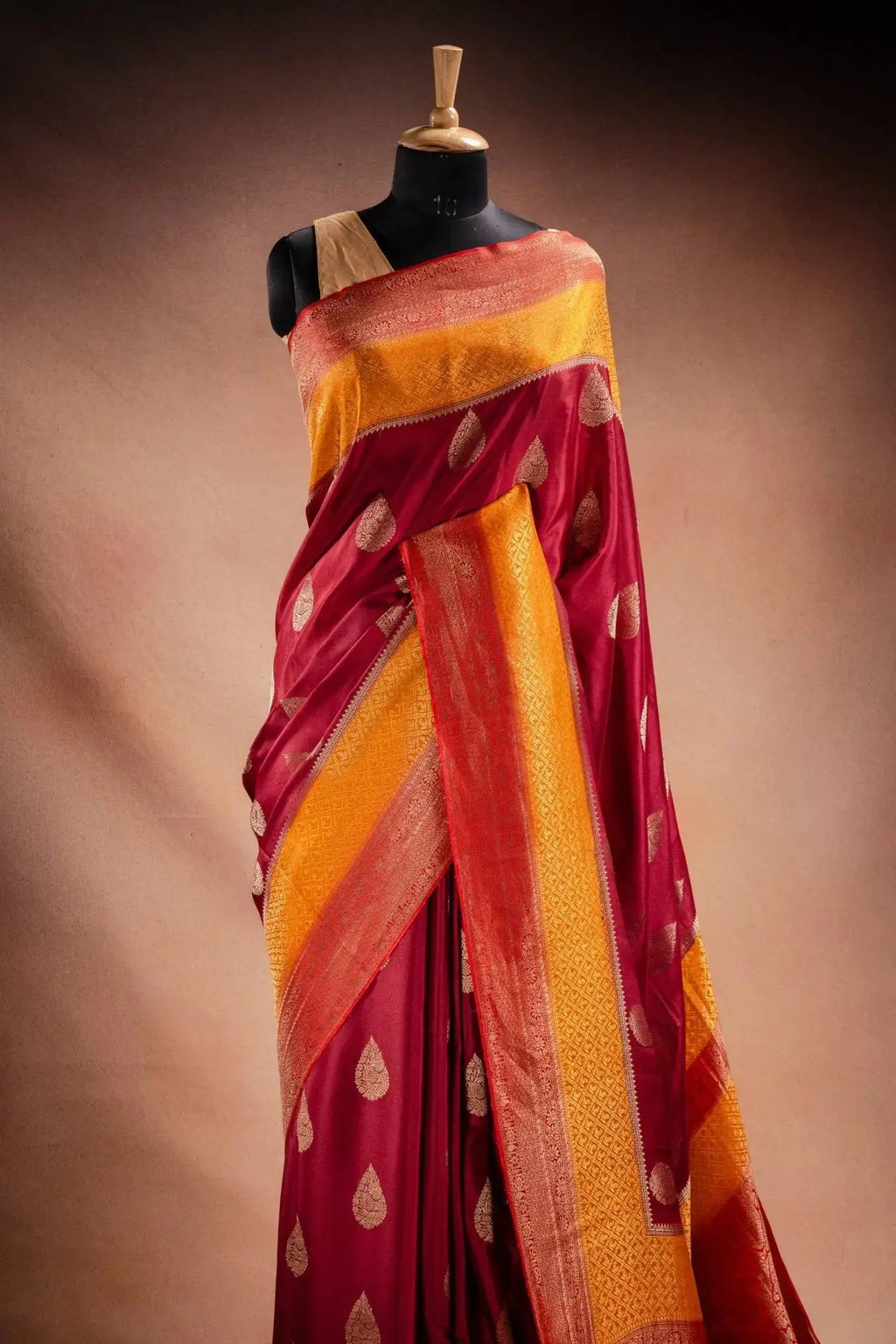 Maroon and Mustard Crepe Silk Saree with Contrast Border that-saree-shop.myshopify.com