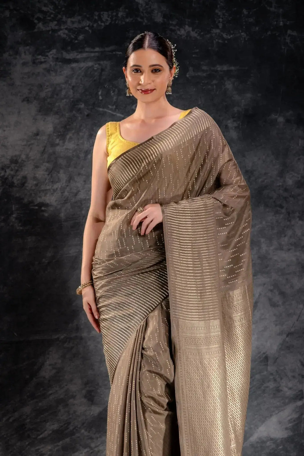 Mocha Brown Crepe Silk Saree that-saree-shop.myshopify.com