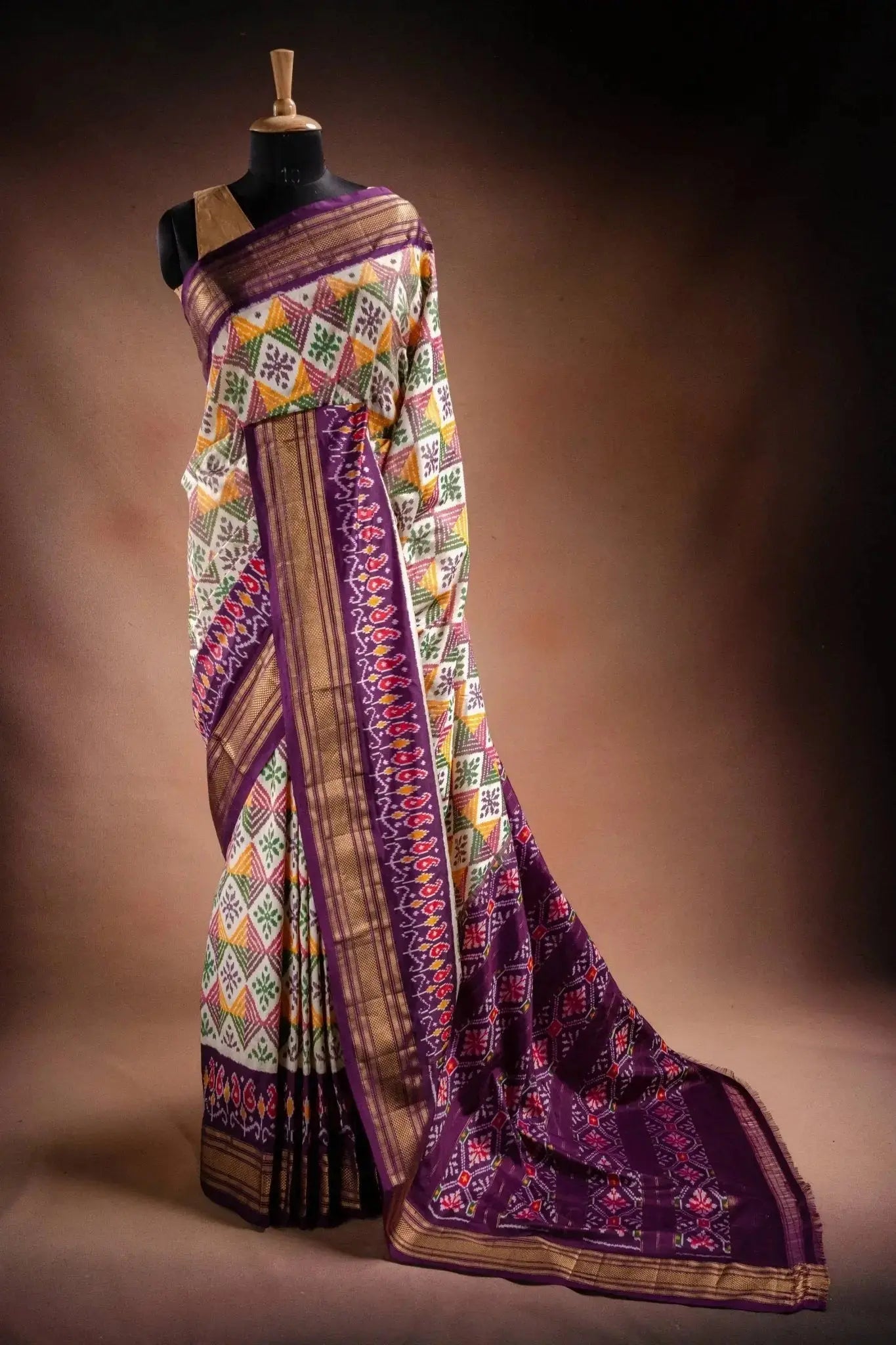 Multicolor Pochampally Saree with Purple Border that-saree-shop.myshopify.com