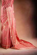 Peach Crepe Silk Saree with Double Mispick Zari Roses that-saree-shop.myshopify.com