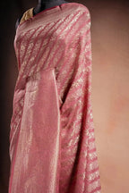 Pink Banarasi Silk Saree with Paisley Zari Weaving that-saree-shop.myshopify.com
