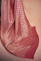 Pink Banarasi Silk Saree with Paisley Zari Weaving that-saree-shop.myshopify.com