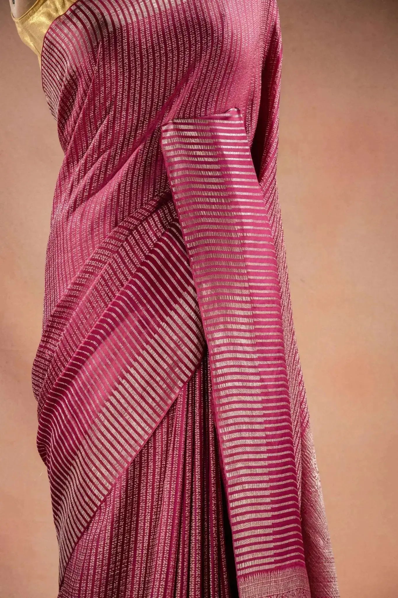 Pink Crepe Silk Saree with Zari Stripes that-saree-shop.myshopify.com