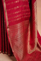 Red Banarasi Silk Saree with Floral Zari Weaving that-saree-shop.myshopify.com