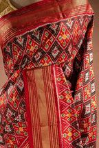 Red Pochampally Silk Saree with Diamond Ikat Weave that-saree-shop.myshopify.com