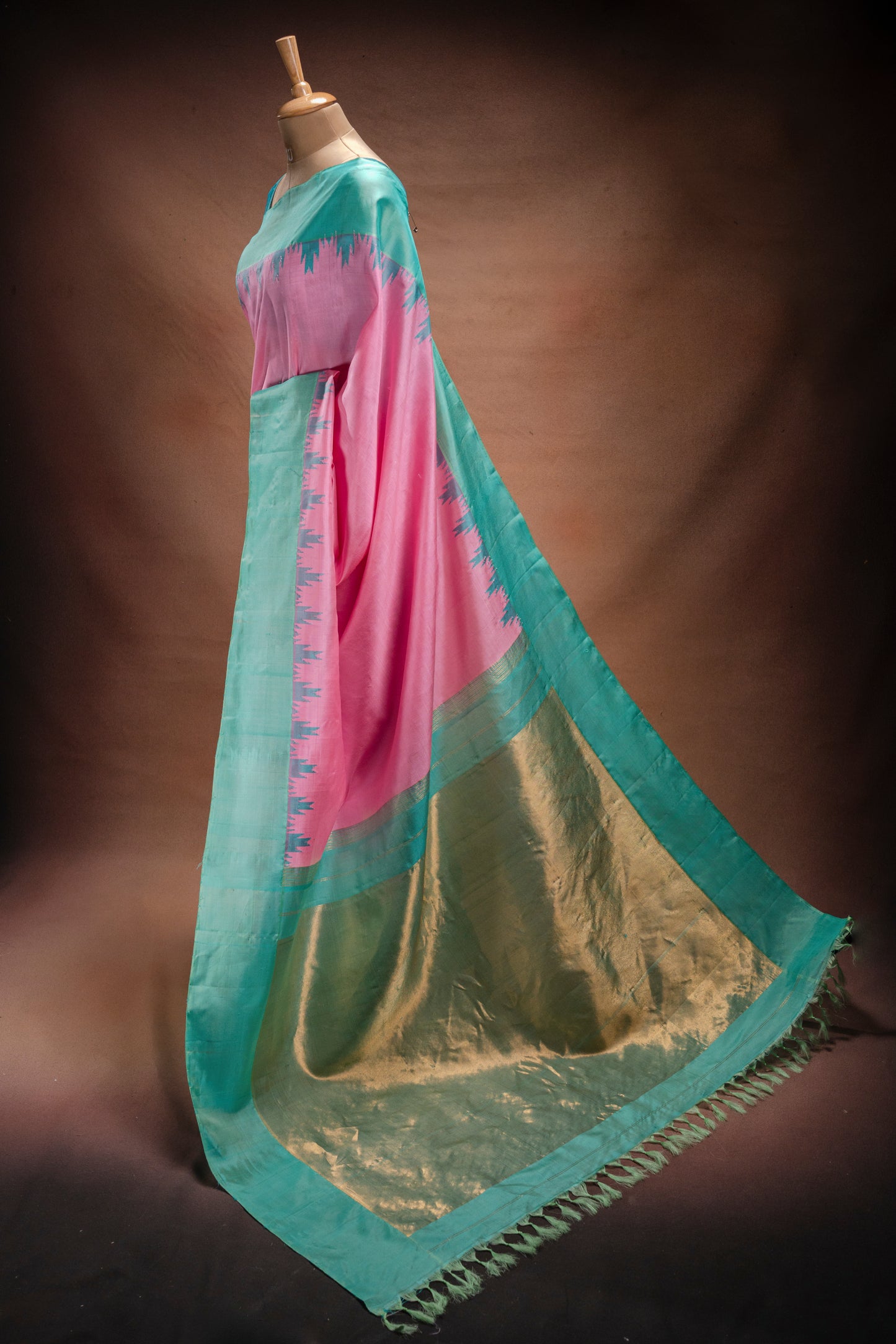 Gadwal Silk Pink with Aqua Border Saree