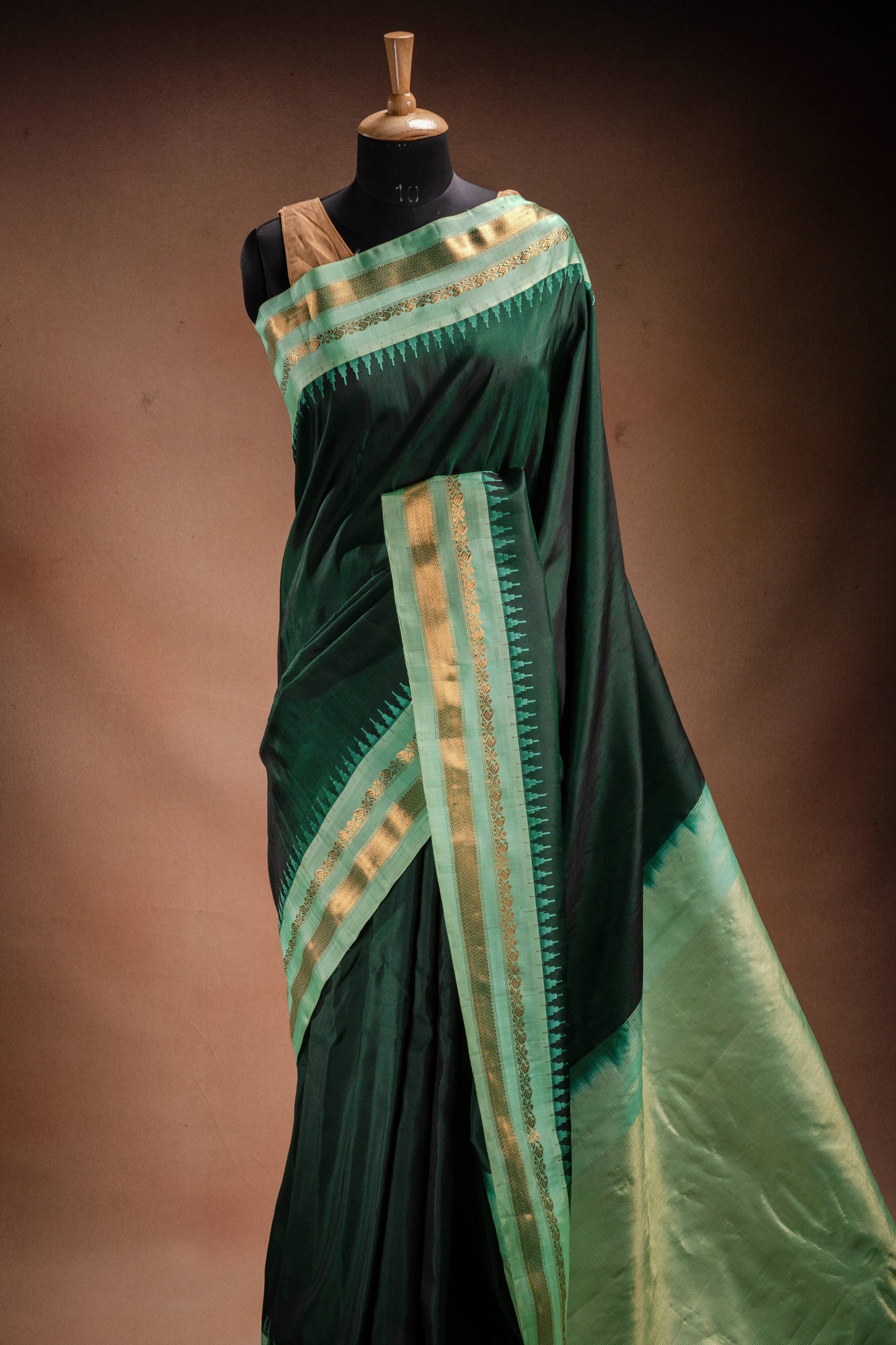 Gadwal Silk Dark Green with Light Green Border Saree