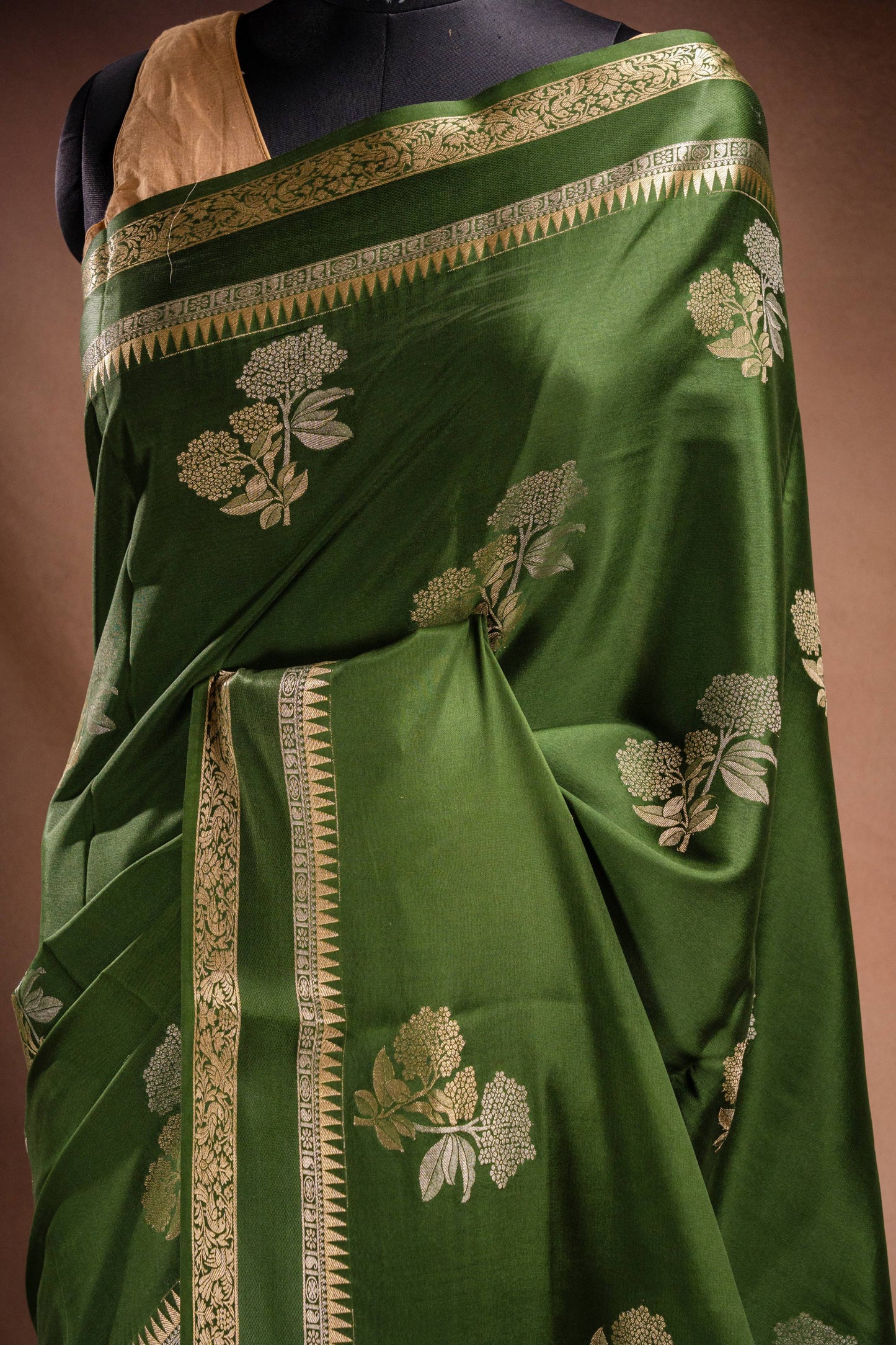 Green Crepe Silk Saree with Double Mispick Zari Roses