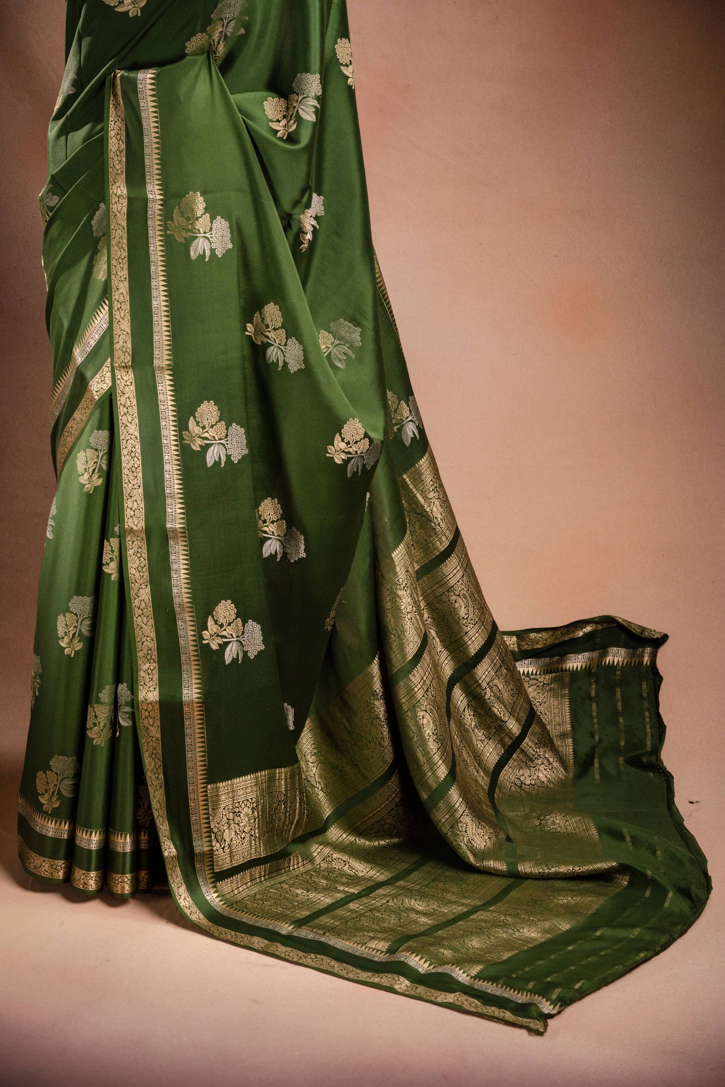 Green Crepe Silk Saree with Double Mispick Zari Roses