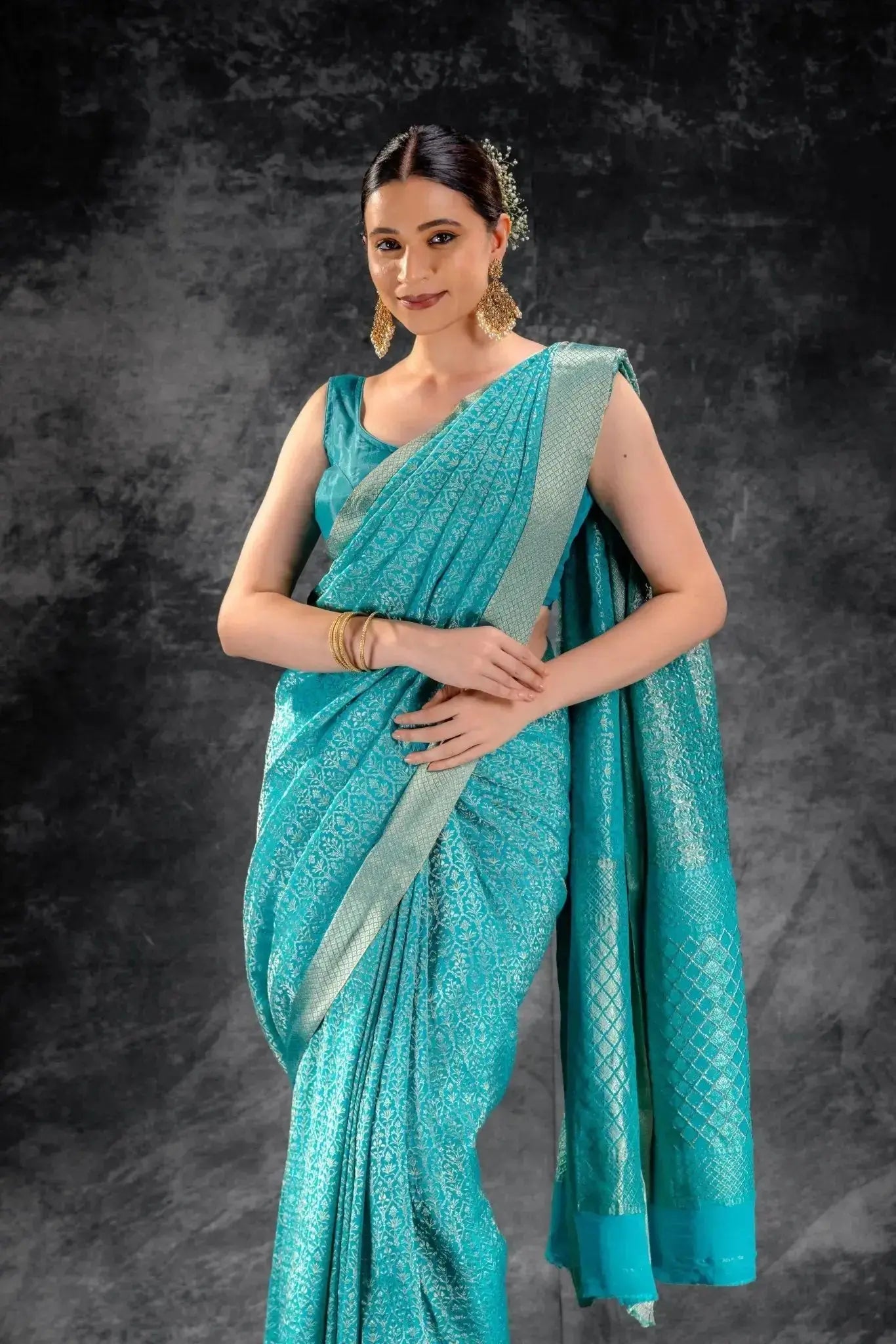 Sea Teal Zari Crepe Brocade Saree with Intricate Zari Floral Weave that-saree-shop.myshopify.com