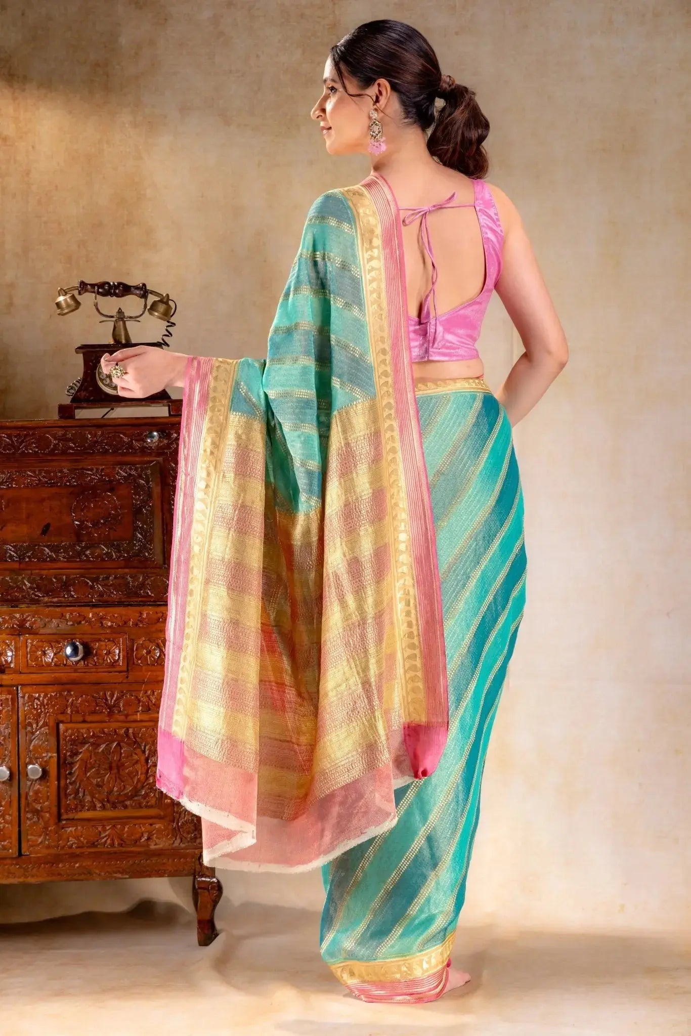 Teal Green Tissue Saree with Mango Motif and Contrasting Zari Lines that-saree-shop.myshopify.com