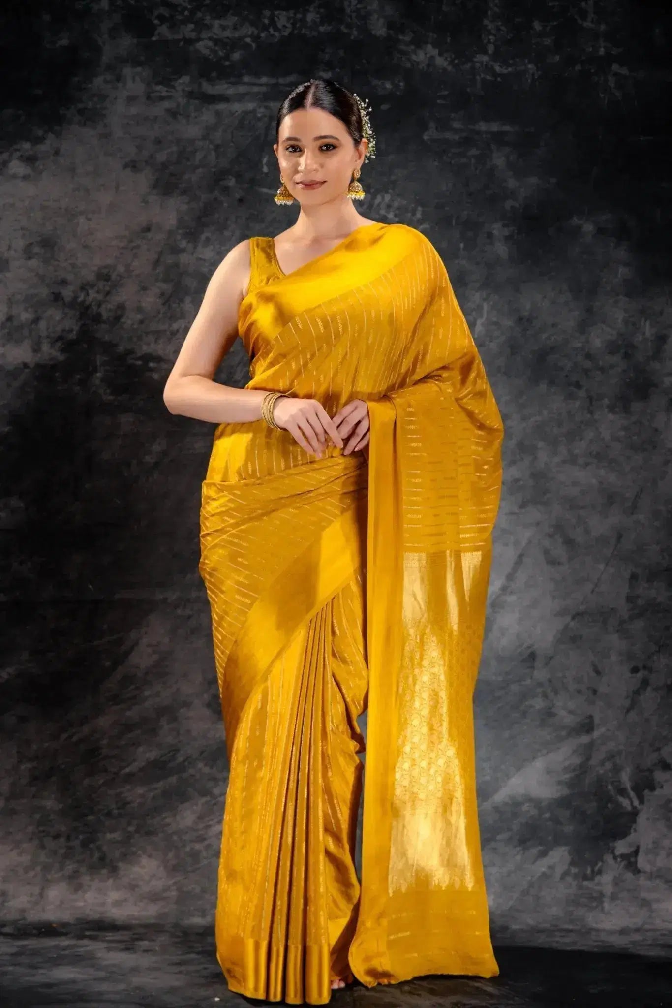Yellow Crepe Silk Saree that-saree-shop.myshopify.com