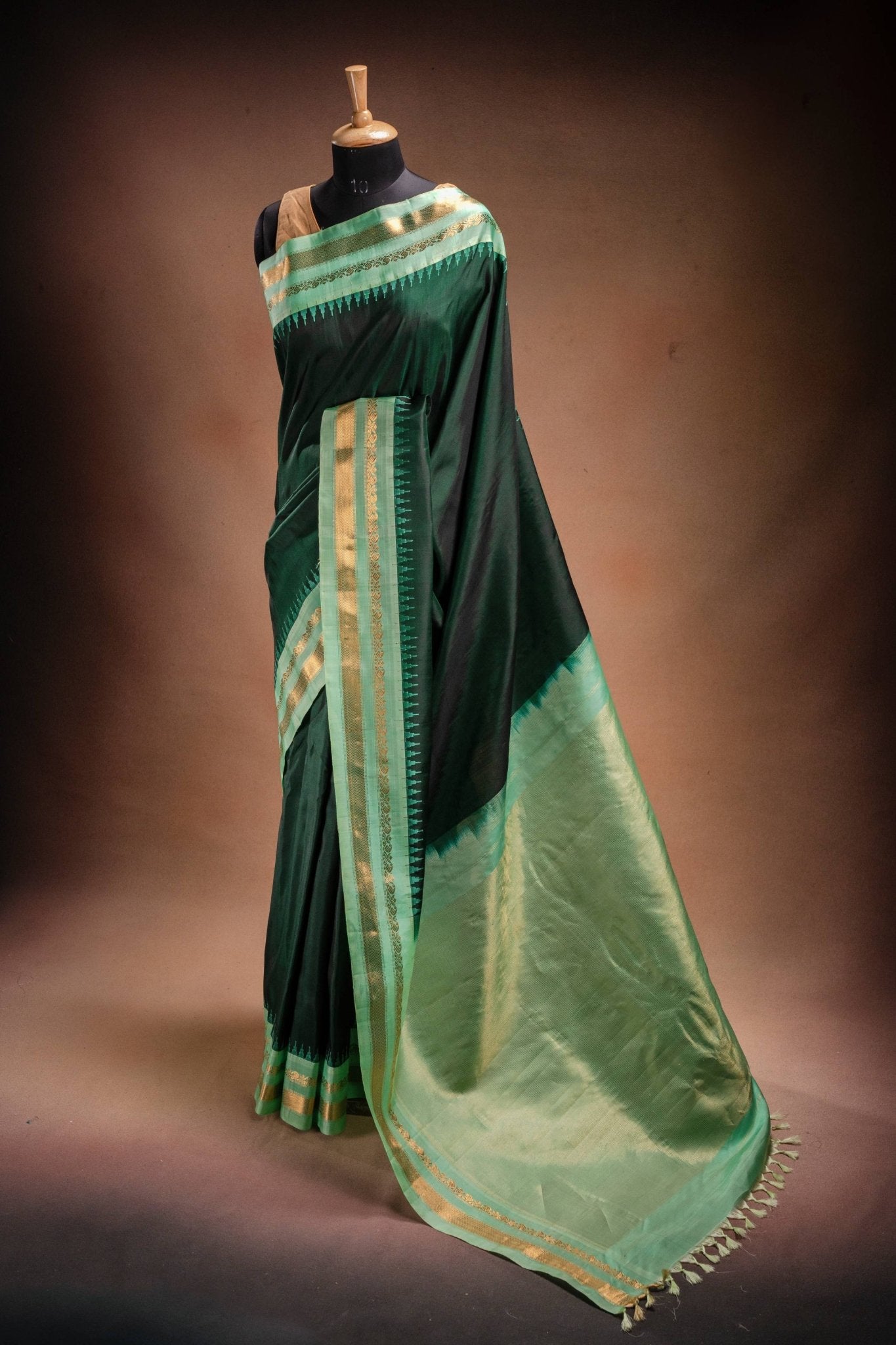 Gadwal Silk Dark Green with Light Green Border Saree - That Saree Shop